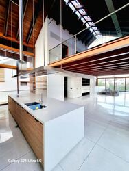 Ocean Drive (D4), Detached #483587811
